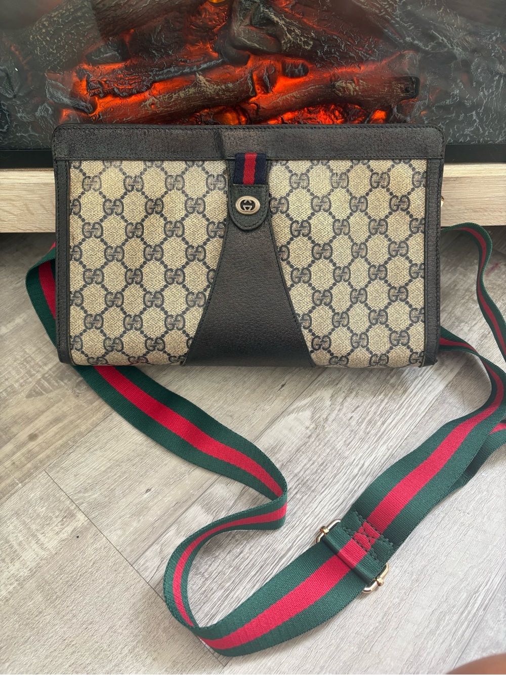 AUTHENTIC GUCCI Crossbody bag purse navy vintage tote clutch handbag navy blue